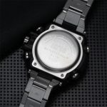 Accessoire homme, montre solaire en acier avec chronographe