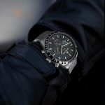 Montre étanche 50M, style sportif, fonctionnalité chronographe