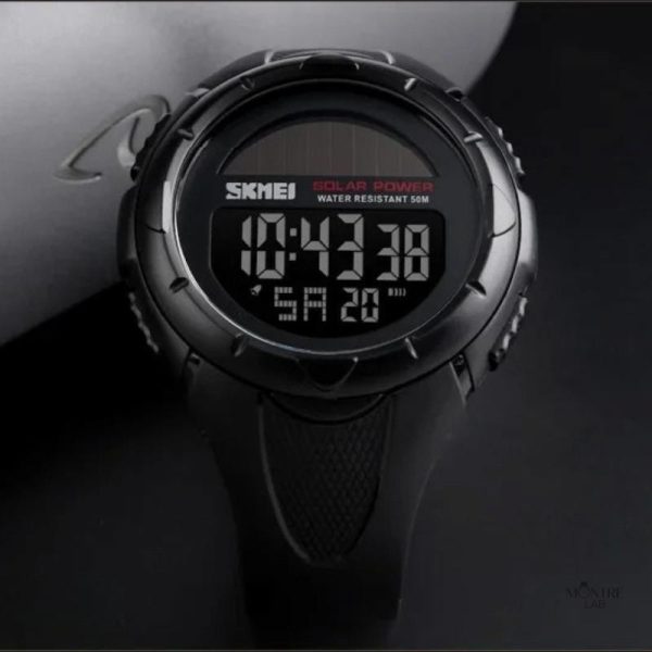 Montre homme multifonction à énergie renouvelable