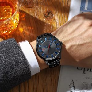 Chronographe homme, design sportif en acier inoxydable