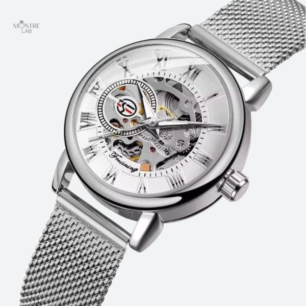 Élégante montre squelette pour un style unique