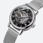 Montre en métal avec mécanisme visible pour femme