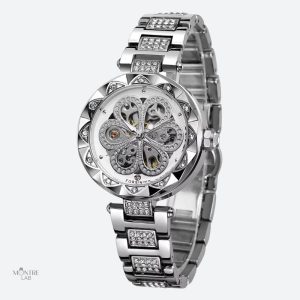 Montre femme au design squelettique et décorations brillantes