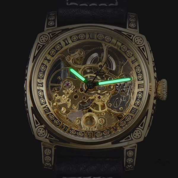 Montre squelette homme au style unique
