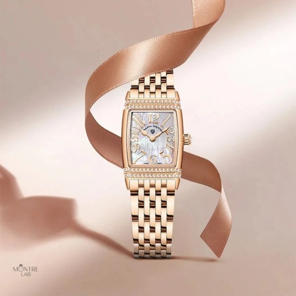 Modèle de Montre Vintage en Nacre pour Femme