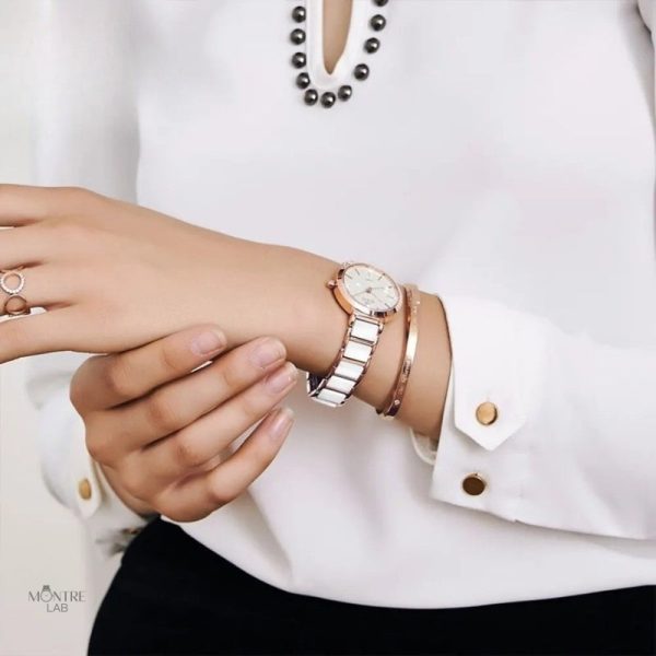 Montre classique or rose pour une touche vintage