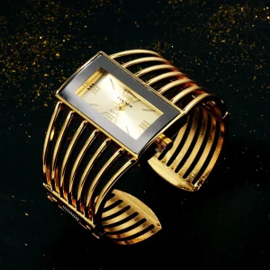 Montre Femme Ajourée au style vintage élégant