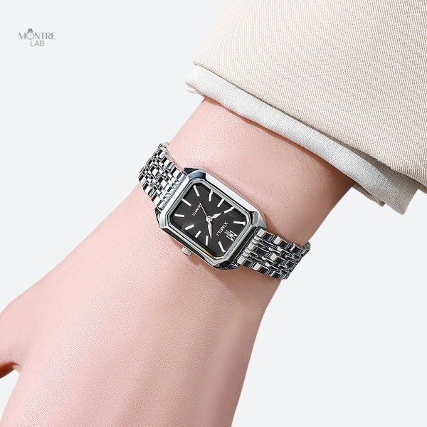 Accessoire vintage femme : montre en métal argent