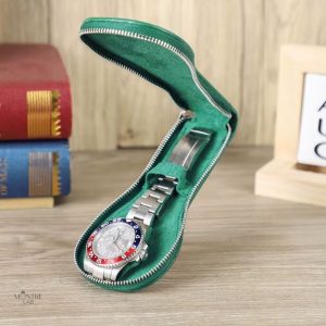 Accessoire voyage élégant pour montre en cuir